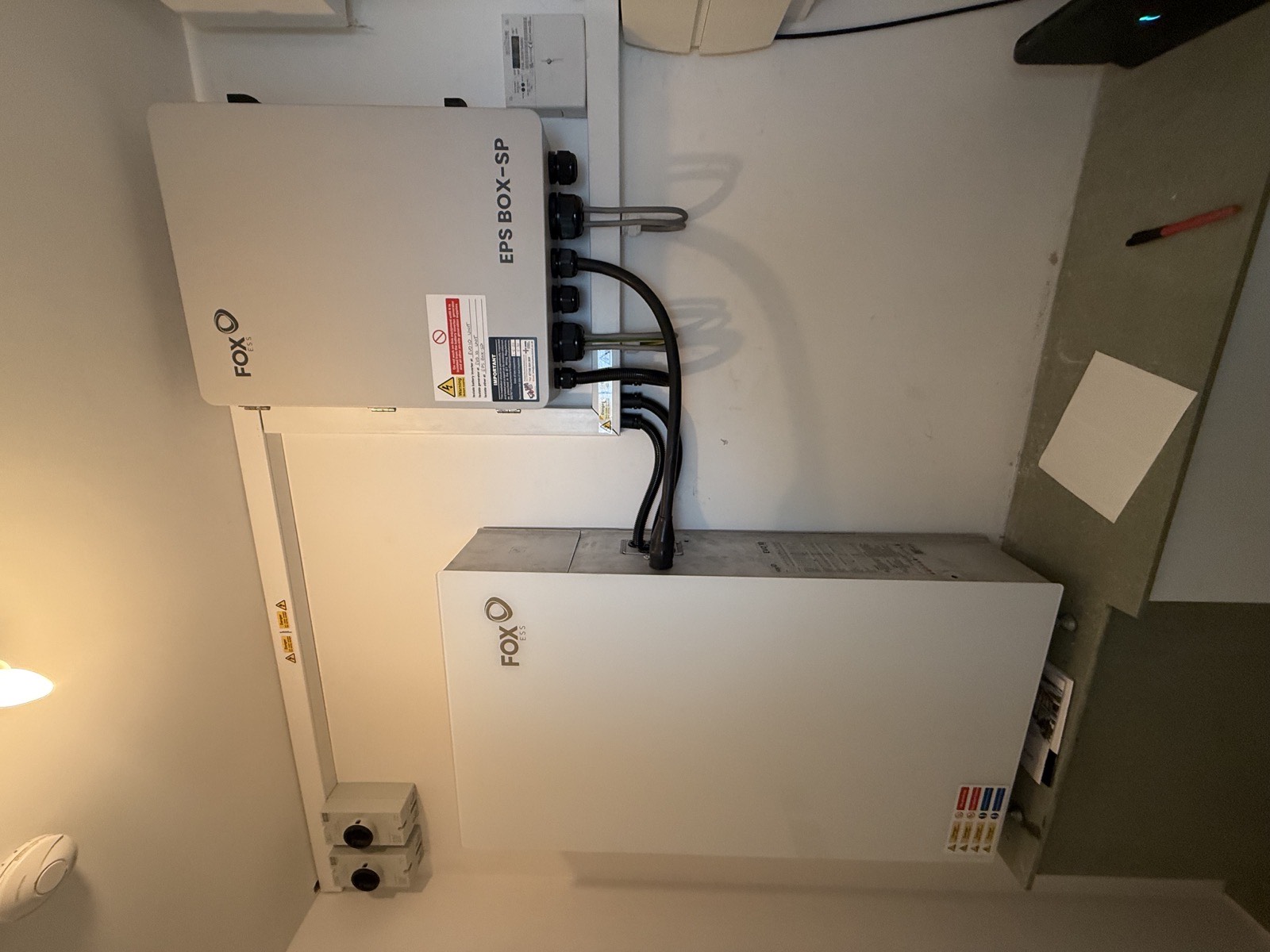 Fox ESS Evo 10 battery and backup gateway